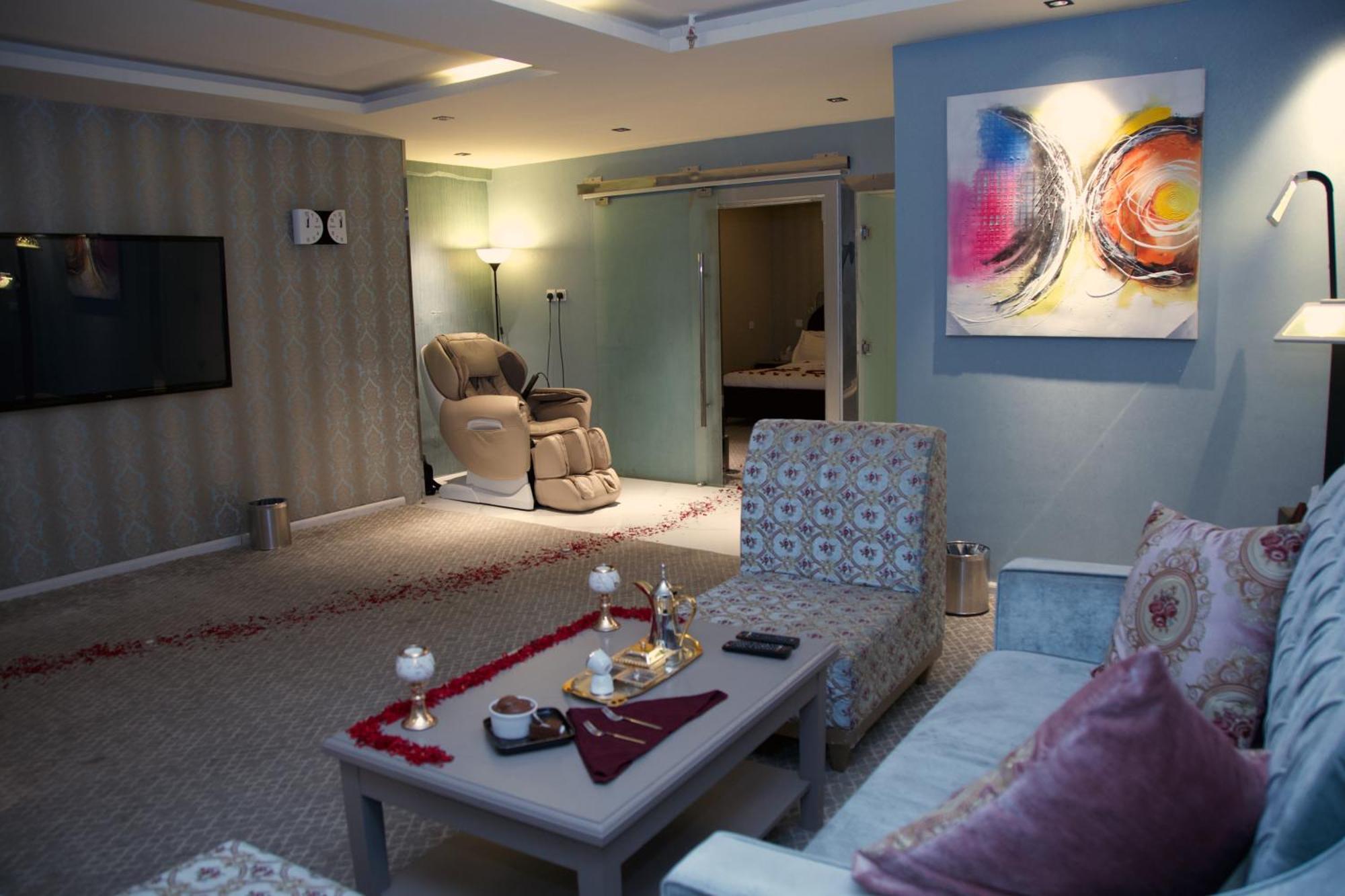 Sharz Hotel Бурайда Екстер'єр фото
